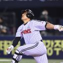 䴺