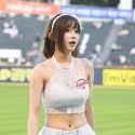 䴺
