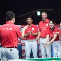 䴺