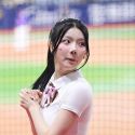 䴺