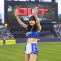 䴺