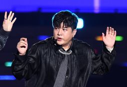 ����̹���