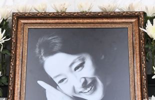 ����̹���