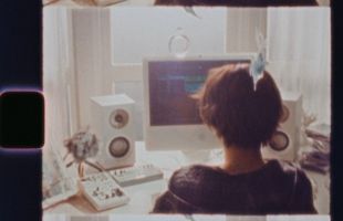 ����̹���