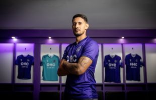 ����̹���