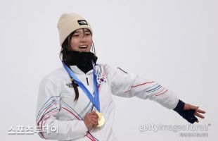 ����̹���