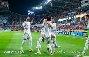 ����̹���